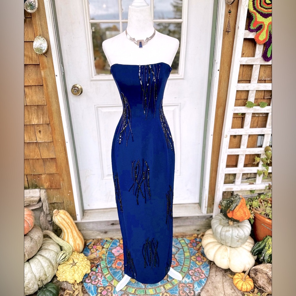 VTG NITELINE By Della Roufogali Strapless beaded Dress